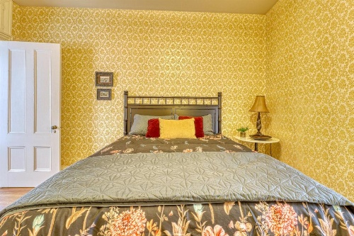 Bangor Victorian Home image 17