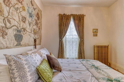 Bangor Victorian Home image 26