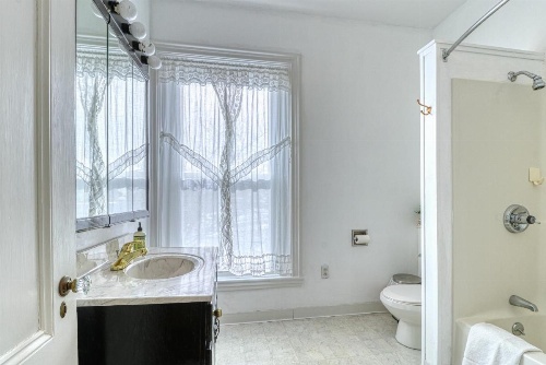 Bangor Victorian Home image 32